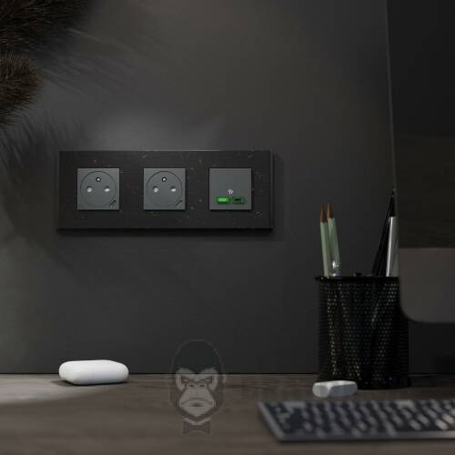 Рамка 3-постова Unica Deco Material, чорний папір NU600674 в Киеве