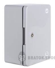 Корпус з ABS-пластику e.plbox.pro.p.28.21.13 з непрозорими дверцятами 280х210х130мм ІР65