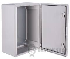 Корпус з ABS-пластику e.plbox.pro.p.50.35.22 з непрозорими дверцятами 500x350x220мм ІР65