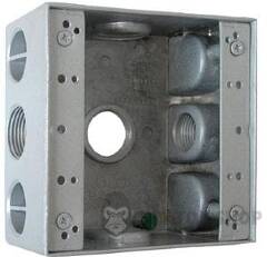 Коробка распределительная металлическая без крышки e.industrial.pipe.db.thread.3.1/2" с 3 резьбовыми вводами 1/2"